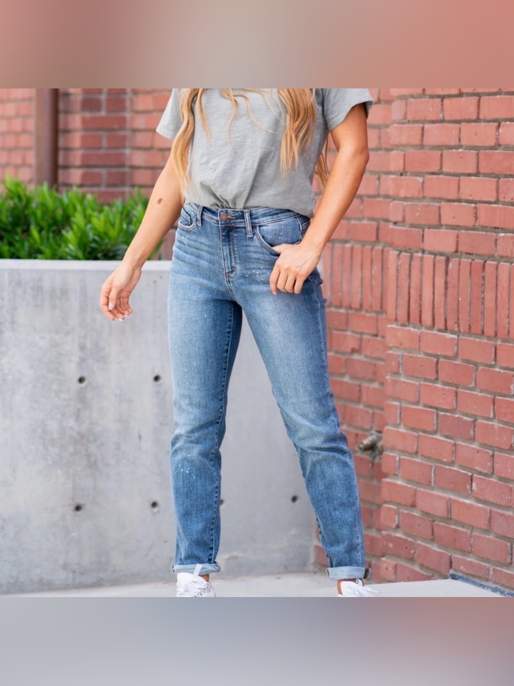 Judy Blue Boyfriend Fit Bleach Splash Cropped Jeans Medium Wash | Size 11/30